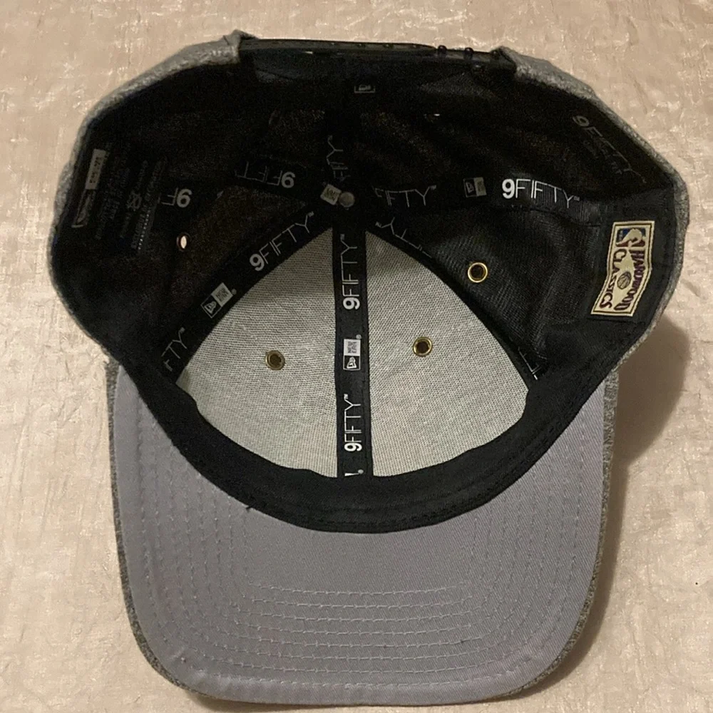 New Era excellent gray